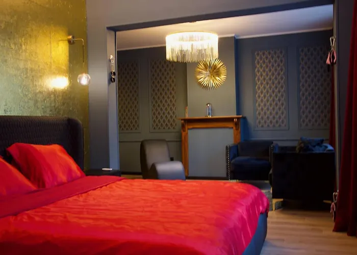 Romantic Boudoir-bleu -adults Only- Appartamento De Panne